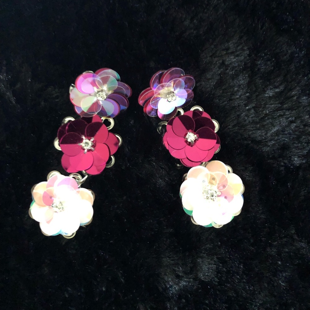 Fashion earrings
